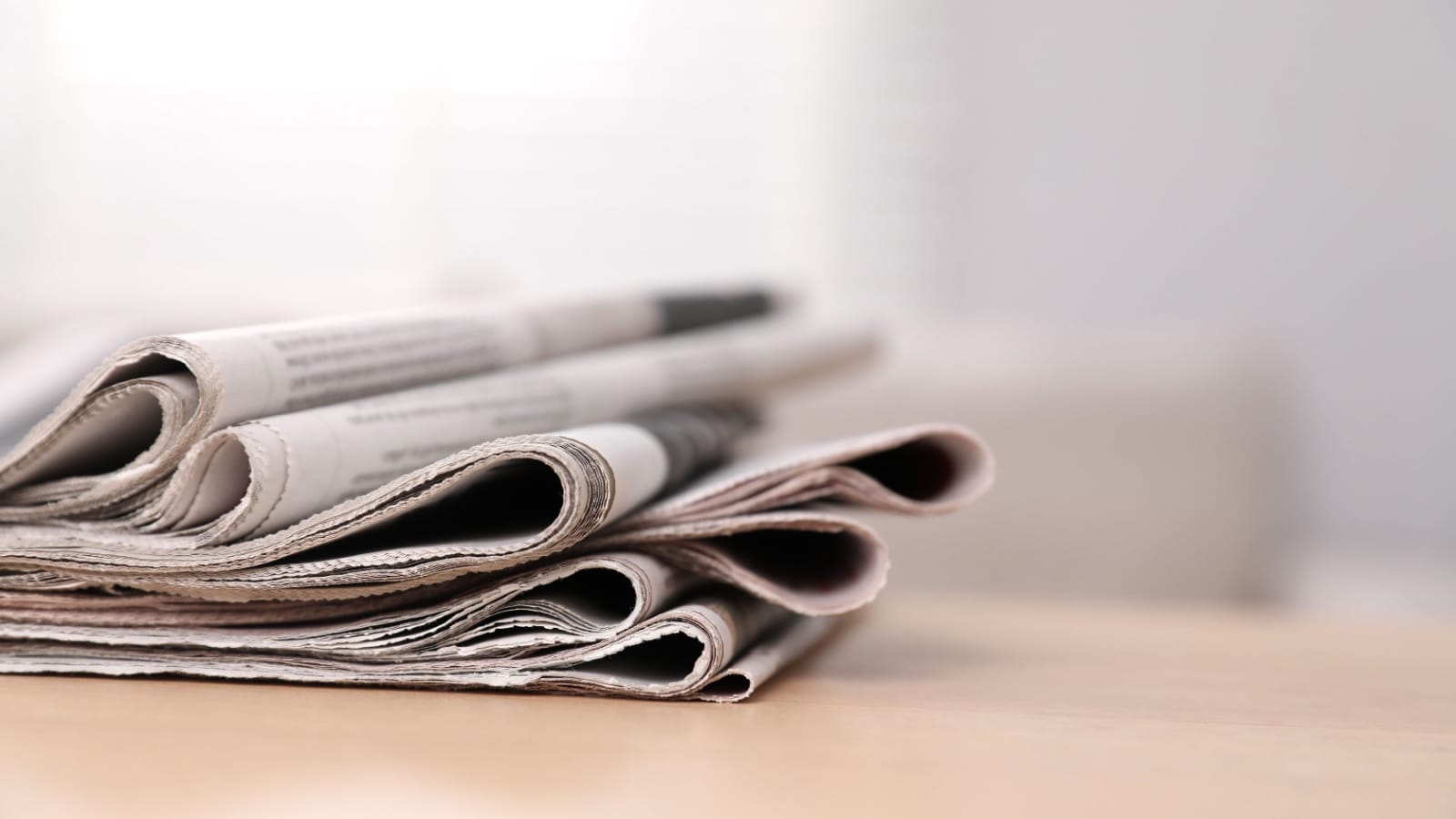 The Deceptions of the Press and the Why of the Poll